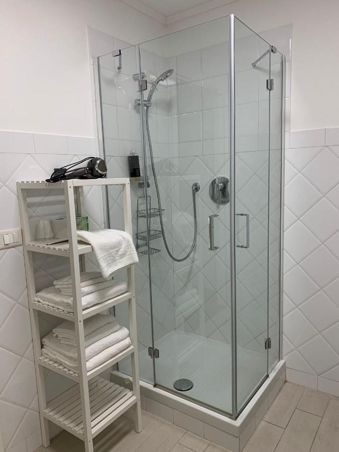 Apartmán Helvetia Mazzini Janov Exteriér fotografie